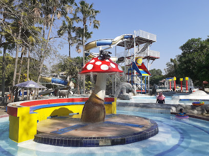 Swimming Pool Apita Water Boom - Sutawinangun